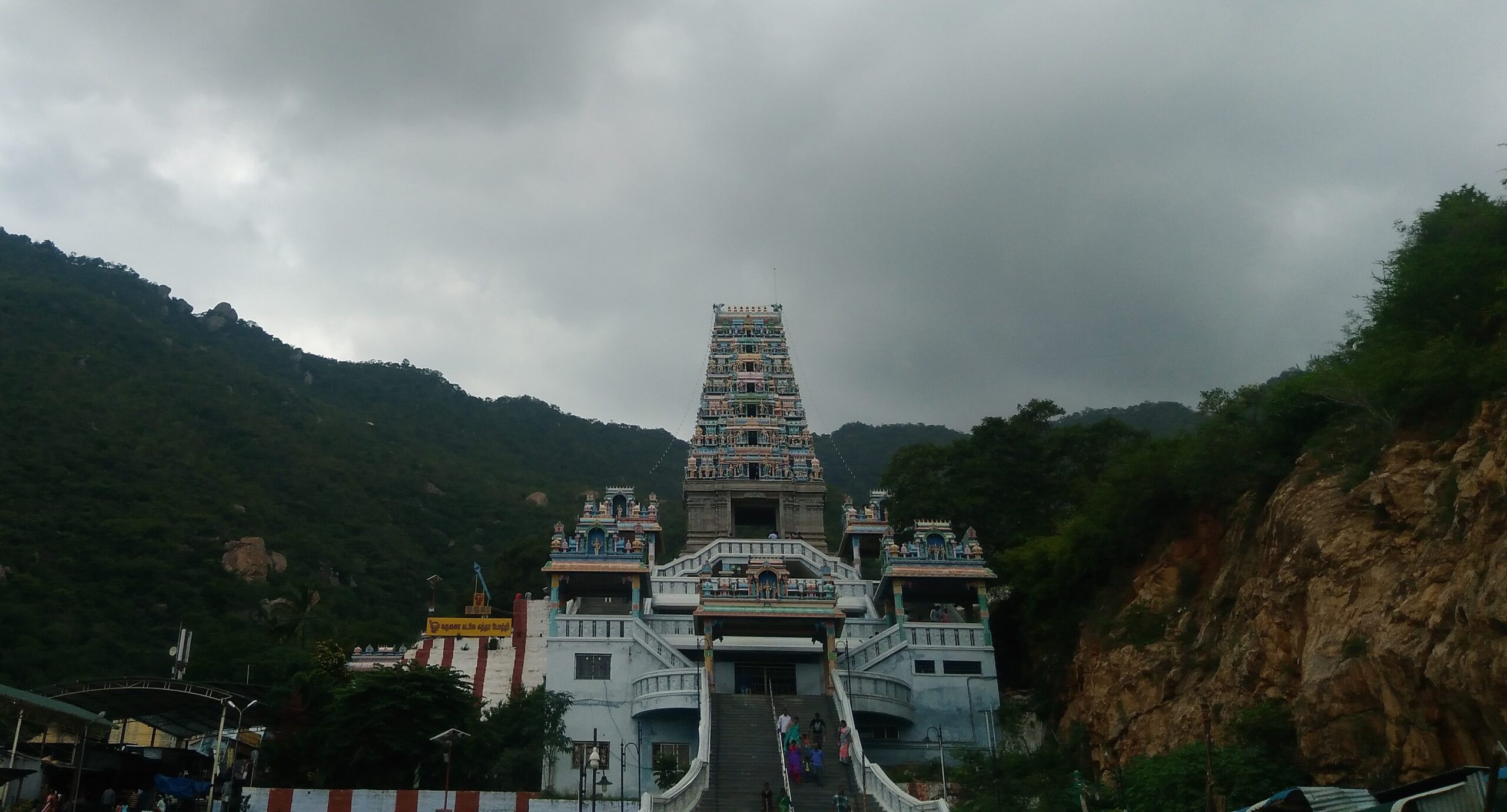 The famous temples—ancient or modern in Tamil Nadu?
