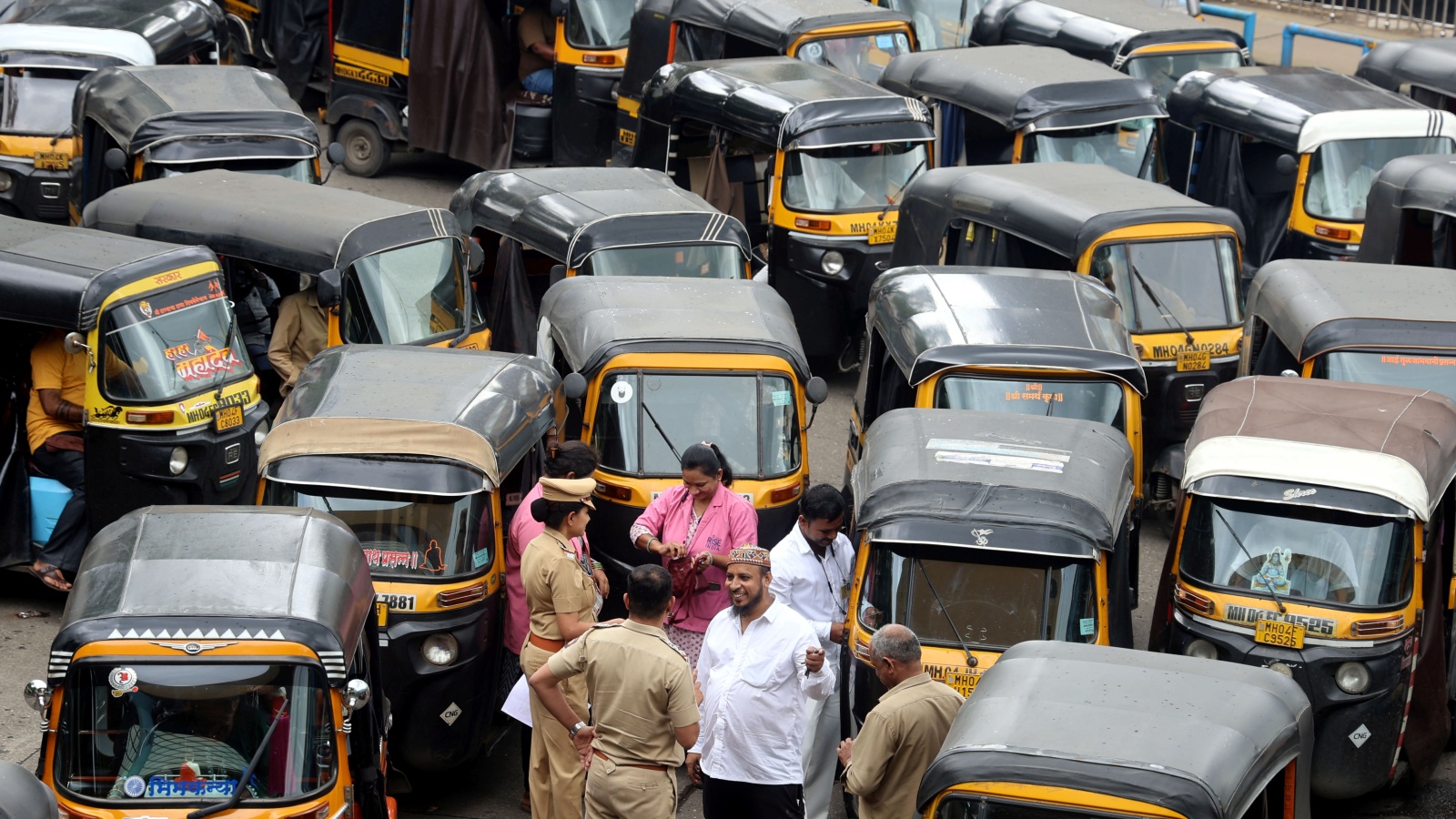 Two Senas, one Marathi plank: Language rule opens up a new battleground | Political Pulse News