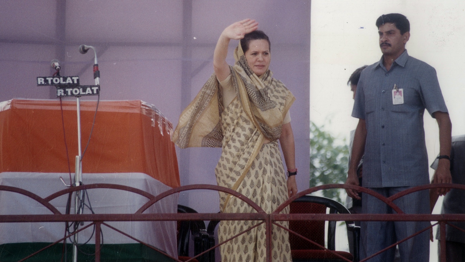 Sonia Gandhi-led Council was a ‘Dimagi Naxal takeover’: RSS-linked weekly | Political Pulse News