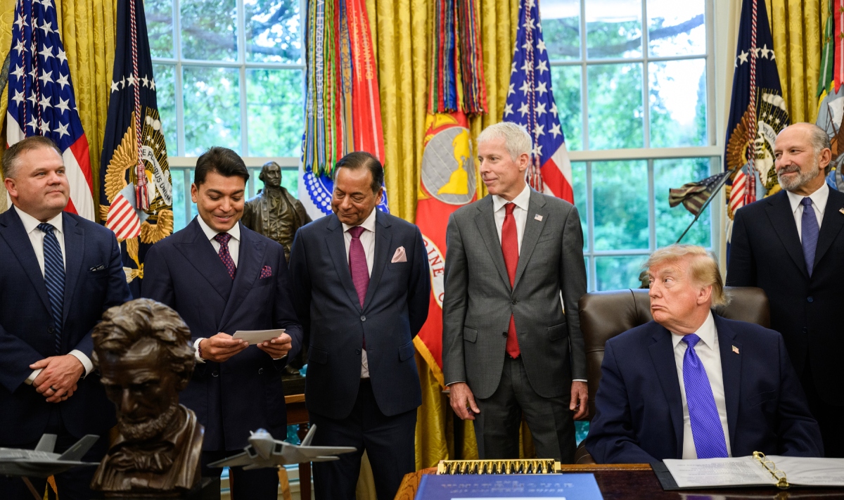 India’s Essar Group to invest billion to build steel plant in US, Trump calls it ‘largest’ in American history India’s Essar Group to invest billion to build steel plant in US, Trump calls it ‘largest’ in American history