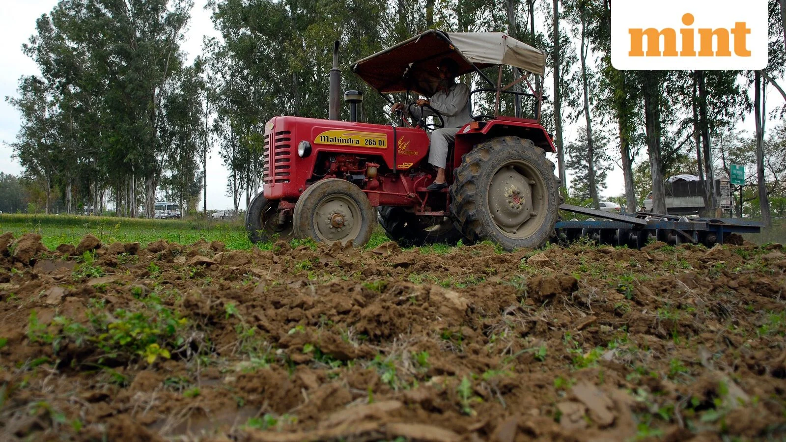 Centre asks PSBs, IBA to standardise contract-farming loans in 6-12 months