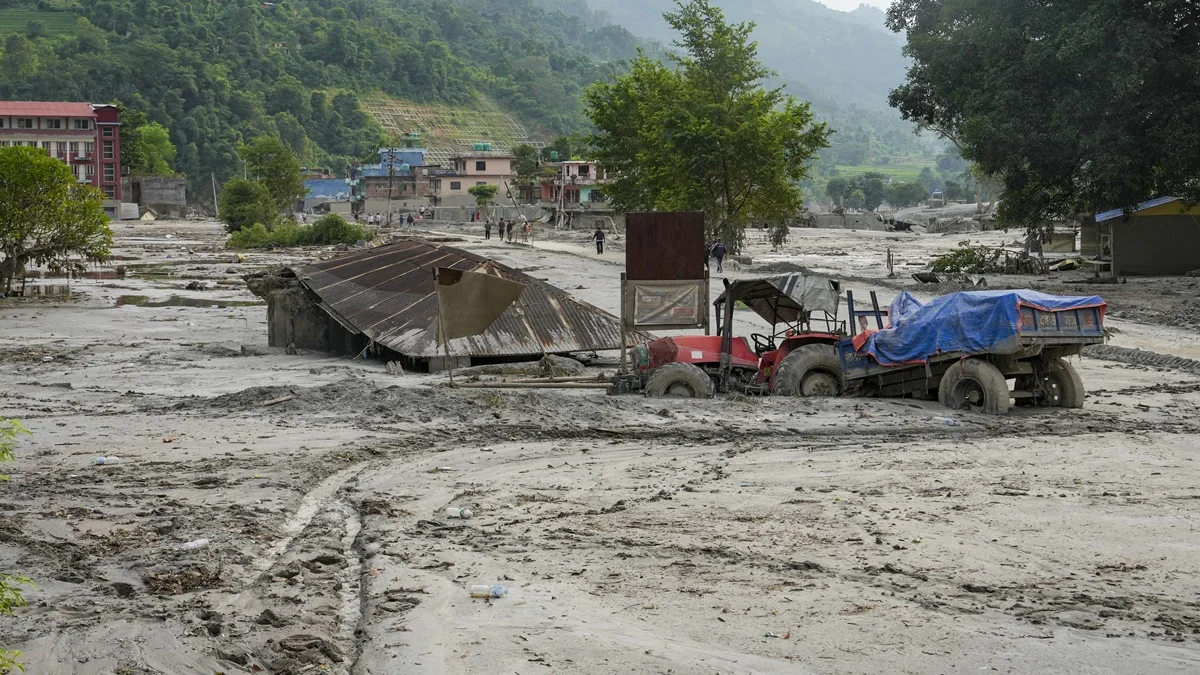 Nepal flood death toll rises to 579, India offers to send NDRF teams for rescue efforts | 10 Points