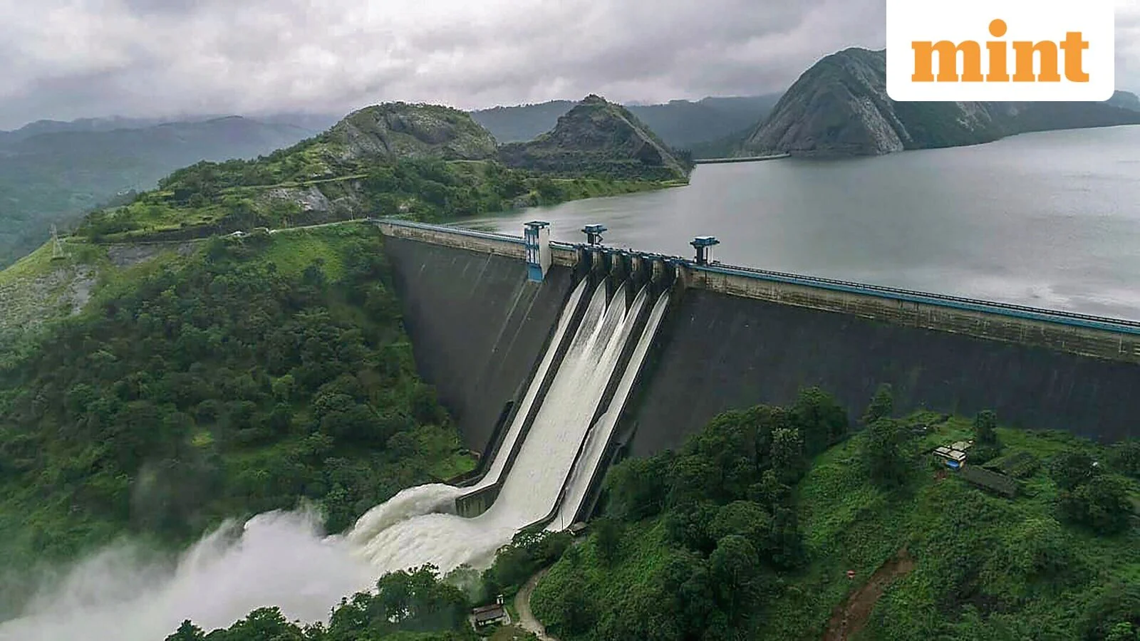 Lesson from Nepal: the world shouldn’t have turned its back on hydro power projects with reservoirs
