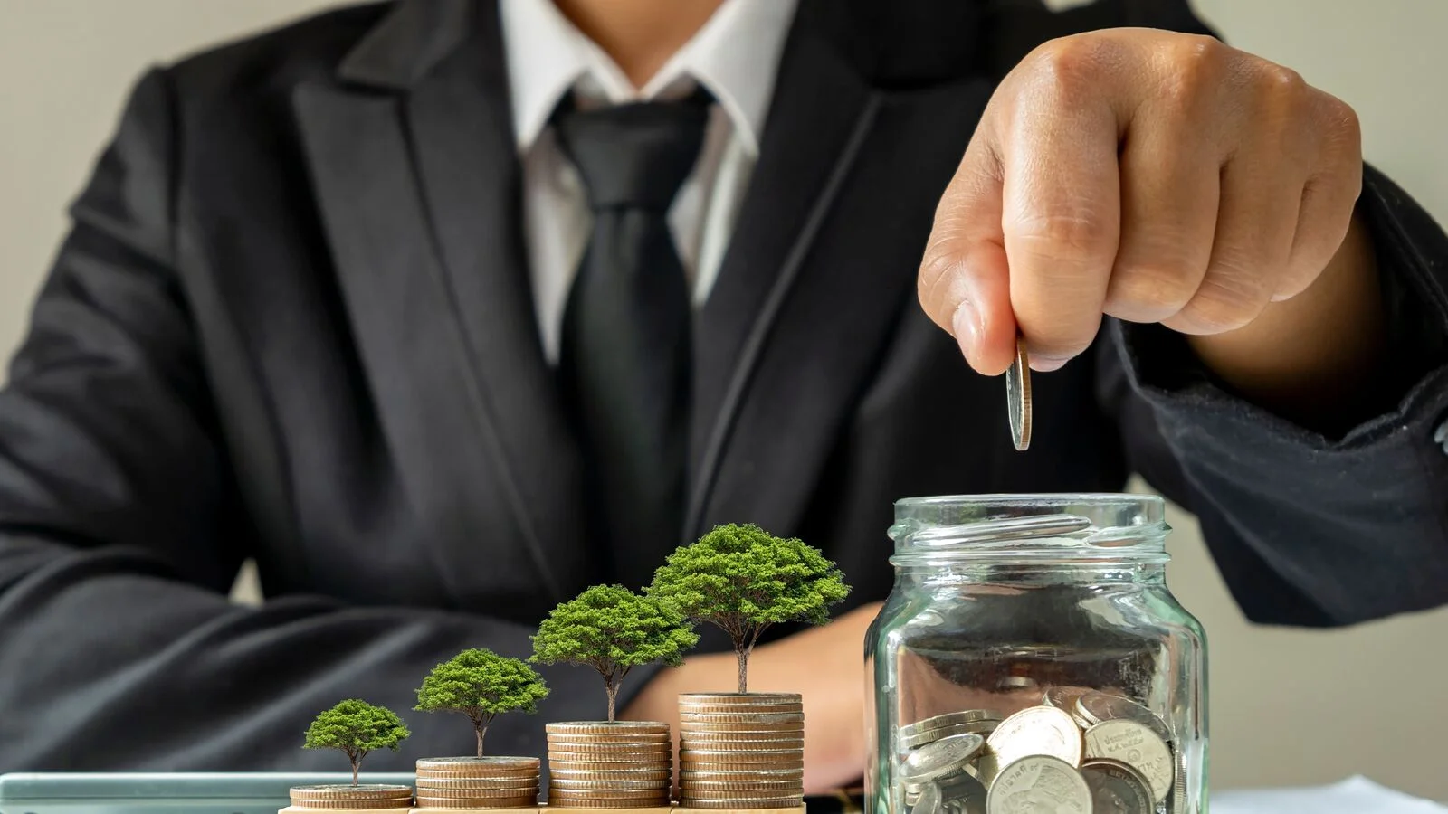Slice raising 0 million in first funding after becoming a bank